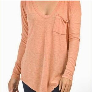 Free People We The Free Betty Long Sleeve Tee Shirt Peach Color Sz S Pocket Tee
